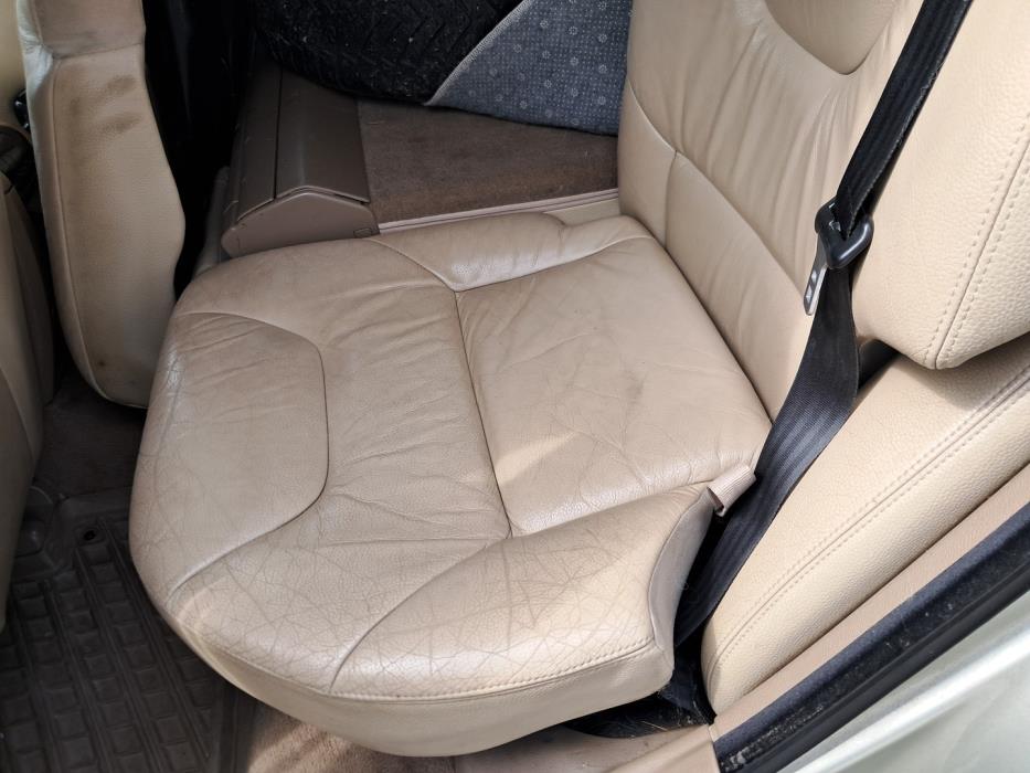 VOLVO V70 2006
