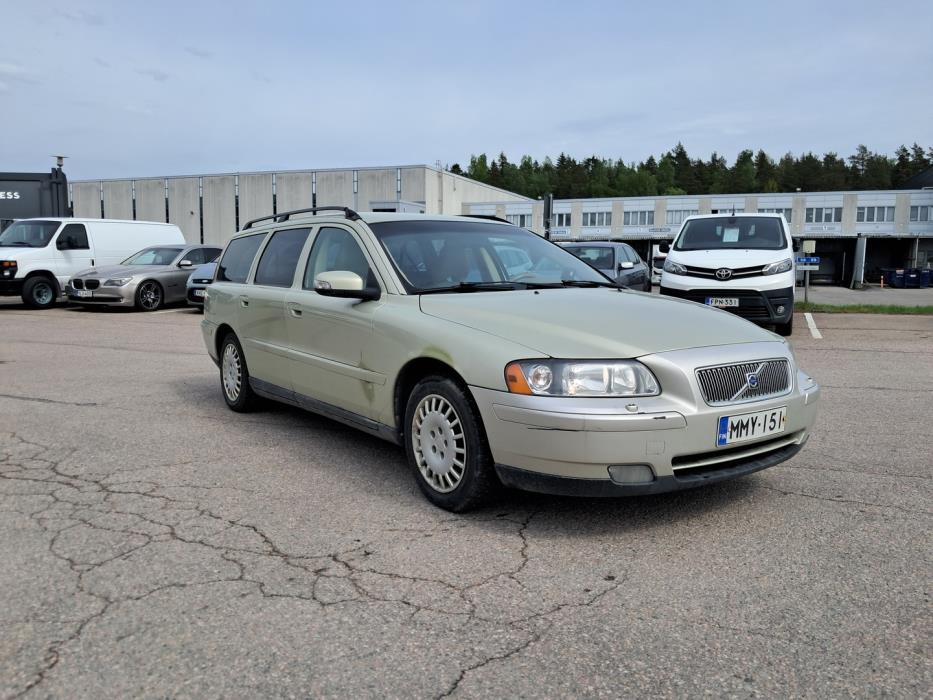 VOLVO V70 2006