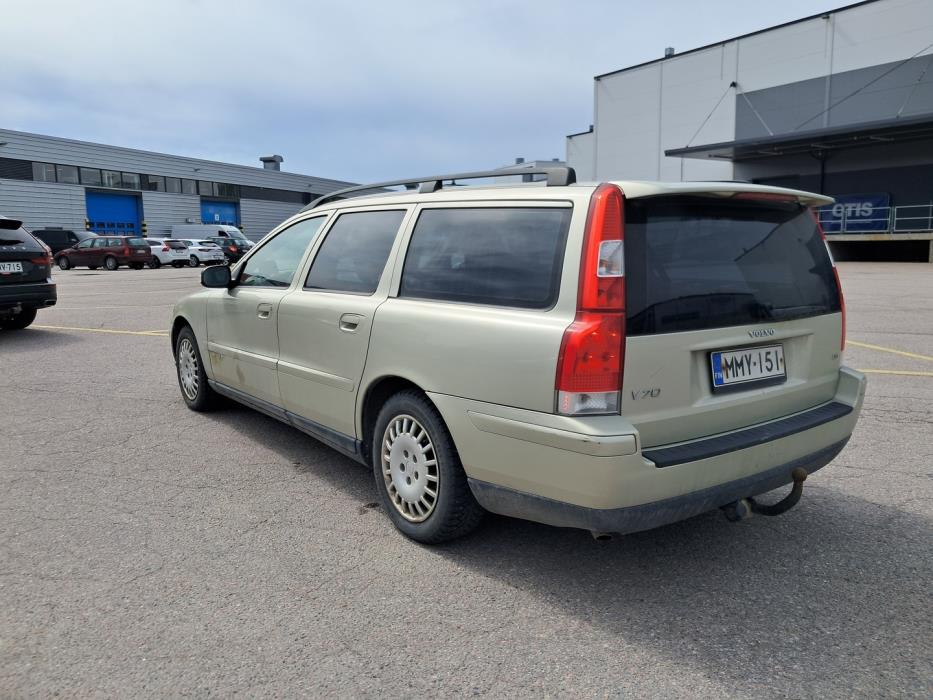 VOLVO V70 2006