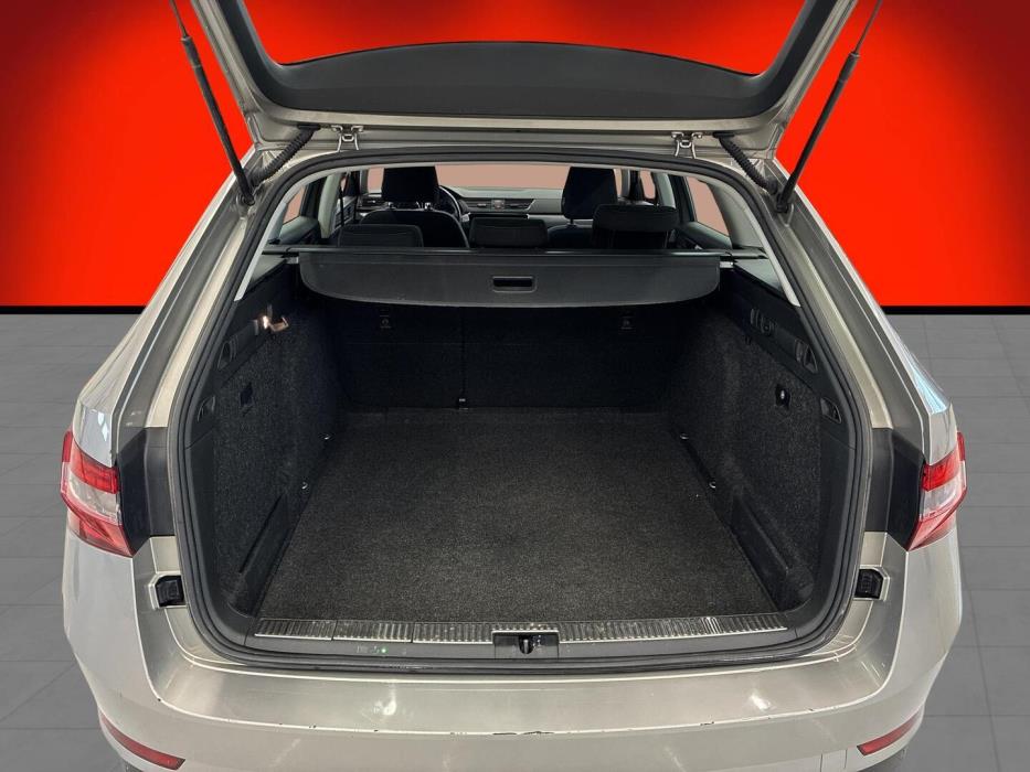 SKODA Superb 2018