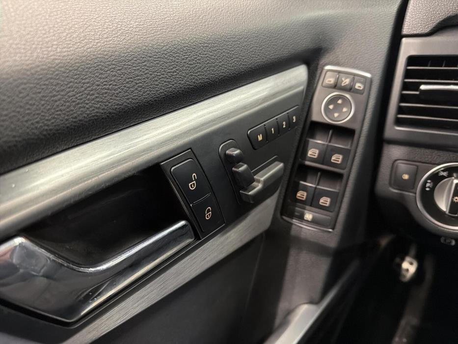 MERCEDES-BENZ GLK 2010