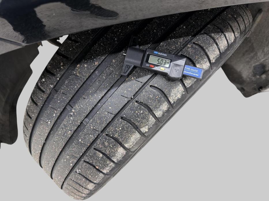 MERCEDES-BENZ GLK 2010