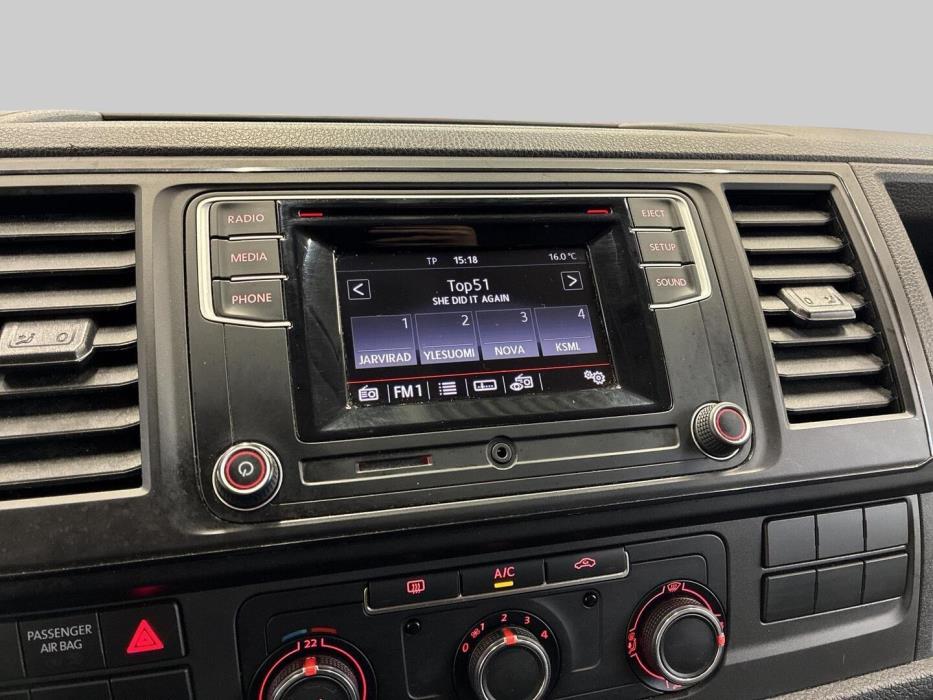 VOLKSWAGEN Transporter 2018