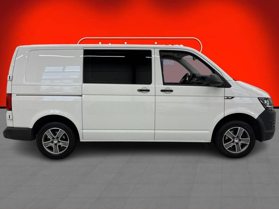 VOLKSWAGEN Transporter 2018