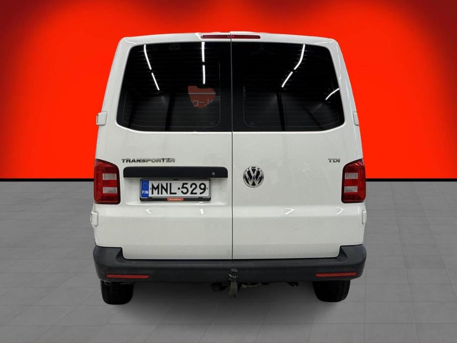 VOLKSWAGEN Transporter 2018