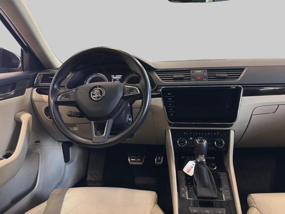 SKODA Superb 2018