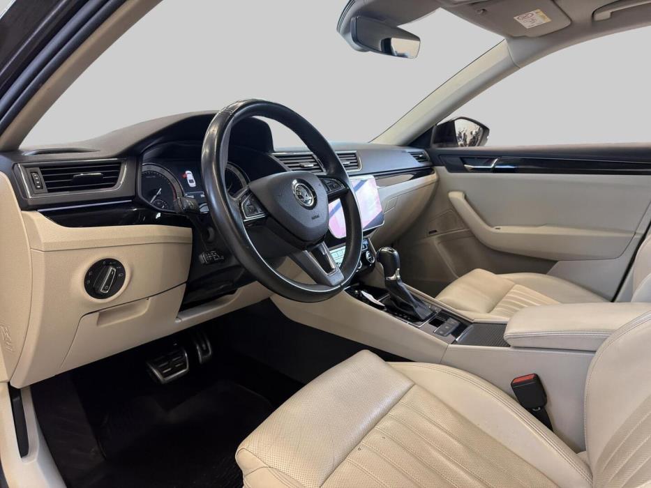 SKODA Superb 2018