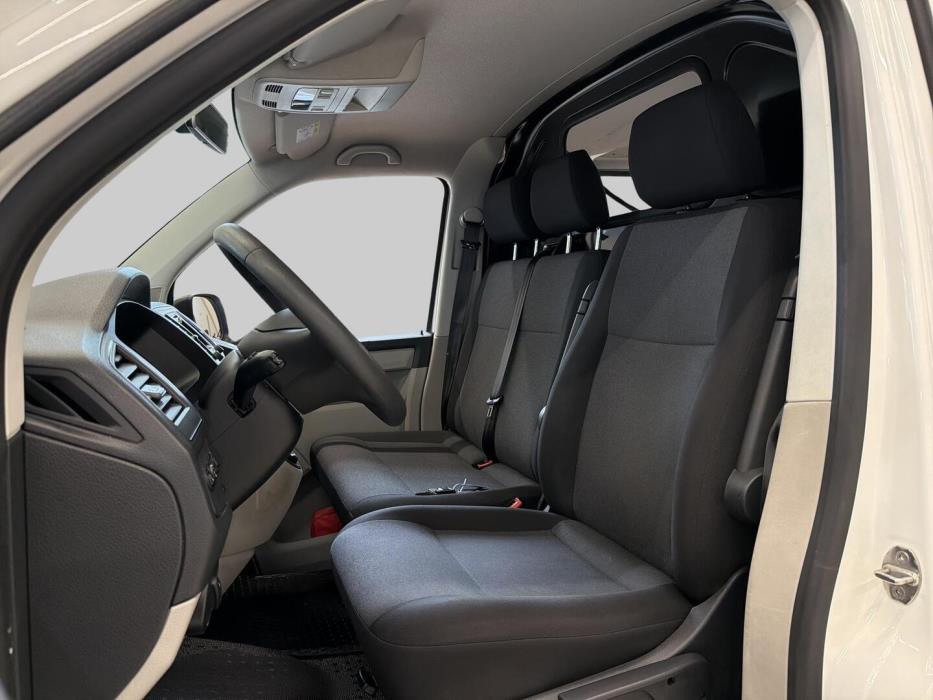 VOLKSWAGEN Transporter 2019