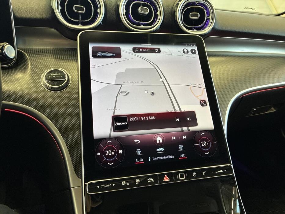 MERCEDES-BENZ C 2023