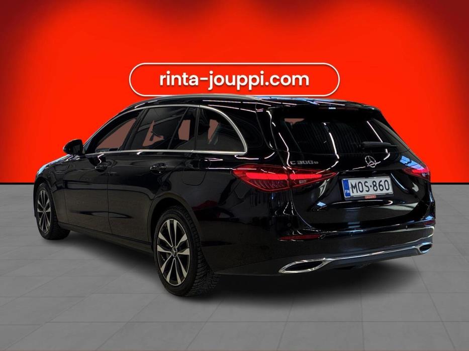 MERCEDES-BENZ C 2023