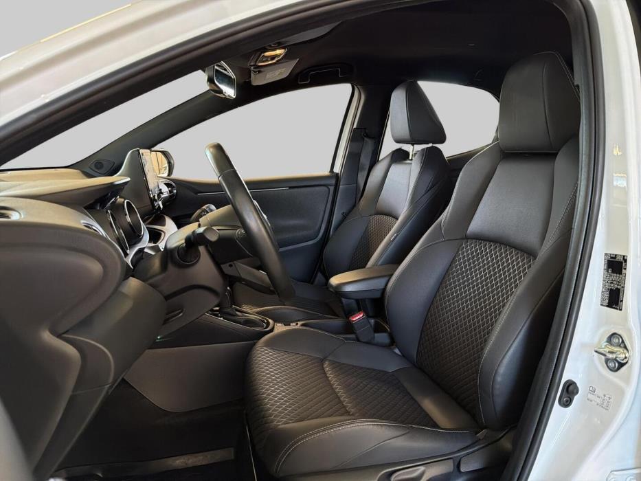 TOYOTA YARIS 2021
