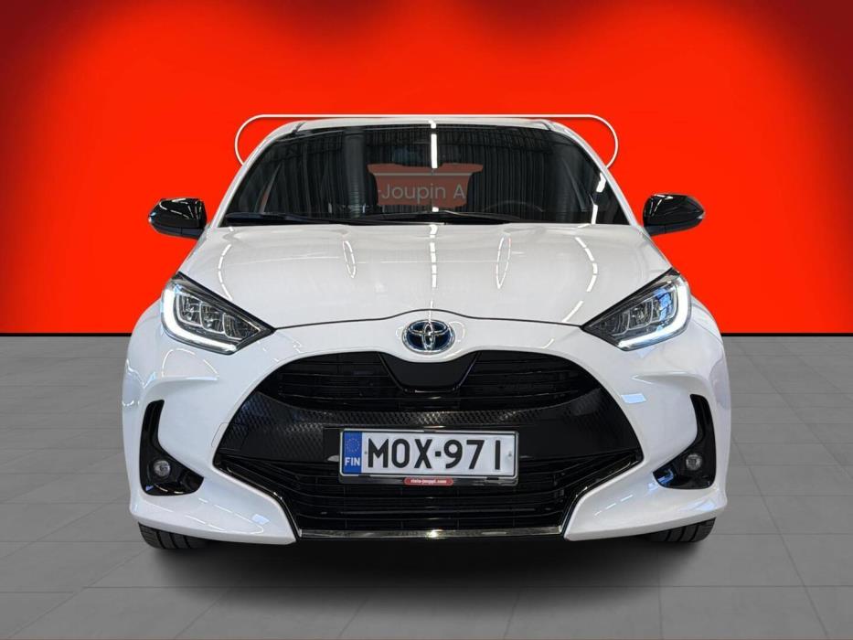 TOYOTA YARIS 2021