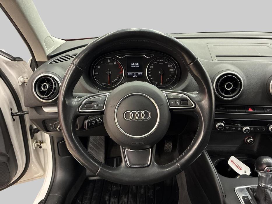 AUDI A3 2016
