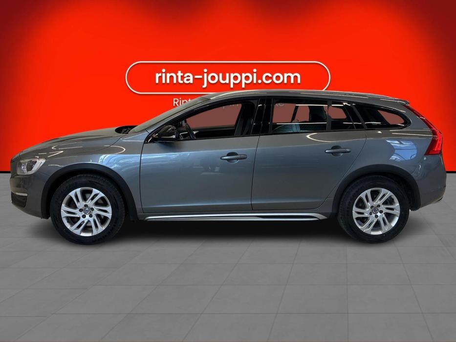 VOLVO V60 Cross Country 2017