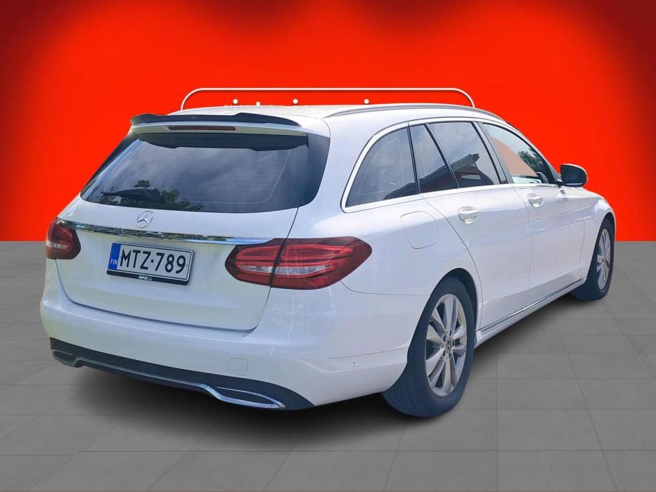 MERCEDES-BENZ C 2016