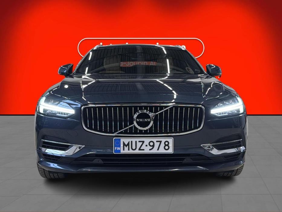 VOLVO V90 2020