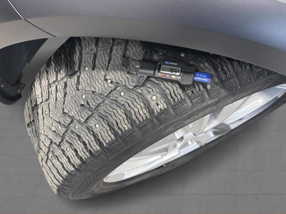 VOLVO V90 Cross Country 2017