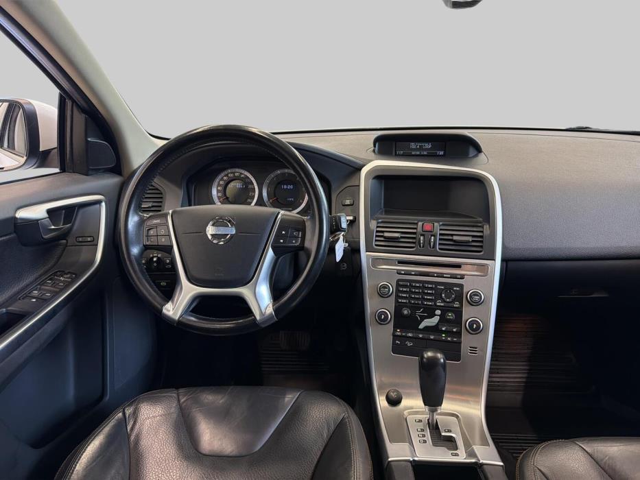 VOLVO XC60 2010