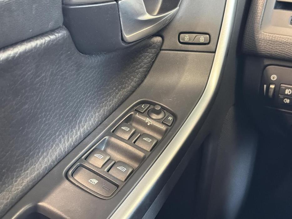 VOLVO XC60 2010
