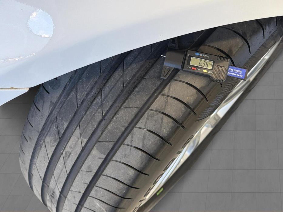 VOLVO XC60 2010