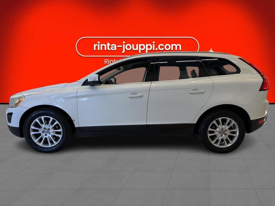 VOLVO XC60 2010