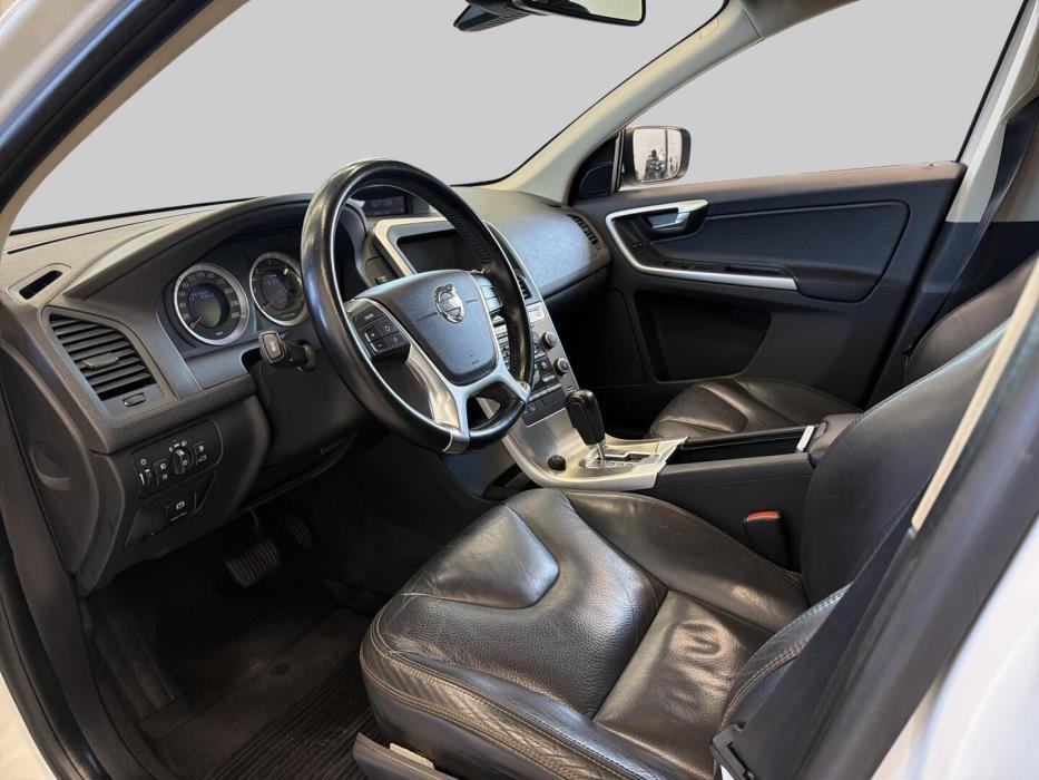 VOLVO XC60 2010