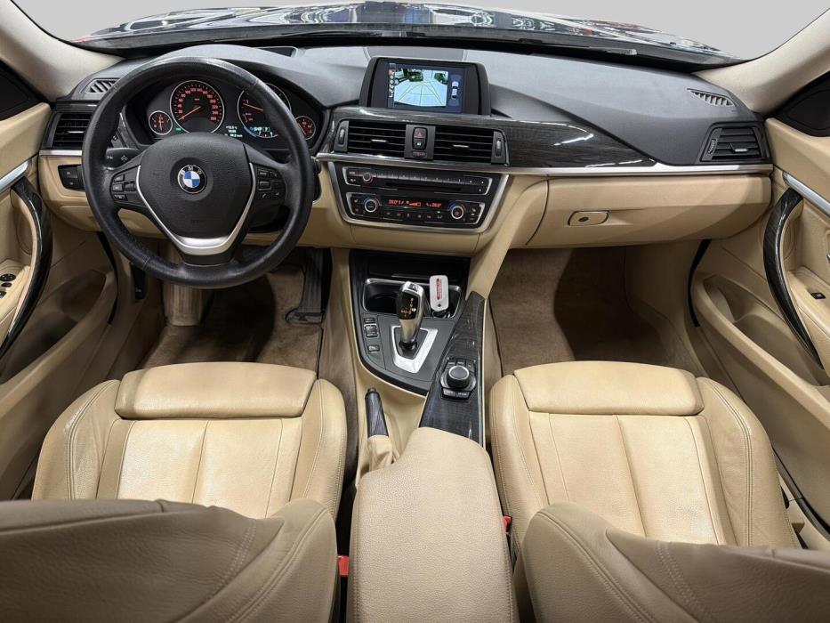 BMW 320 Gran Turismo 2013