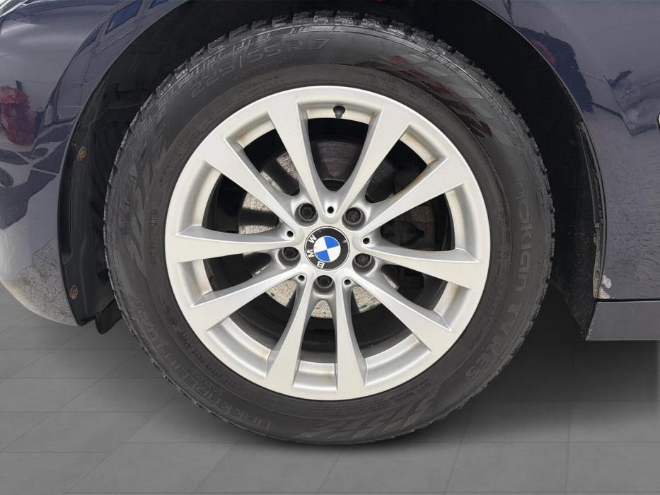 BMW 320 Gran Turismo 2013