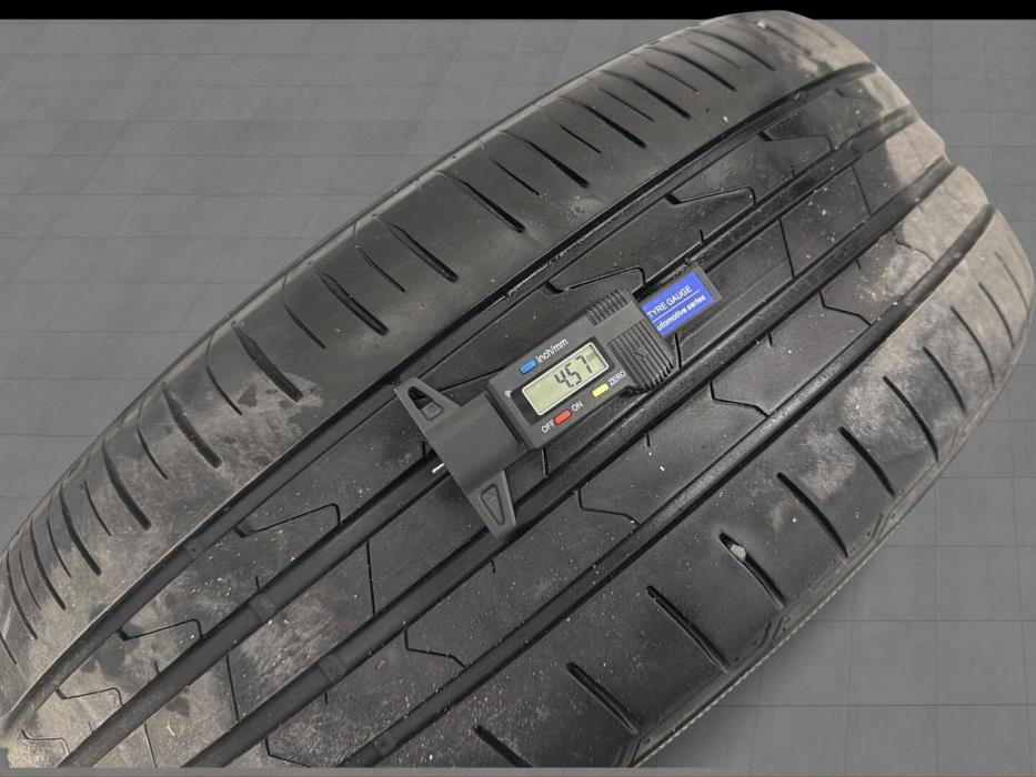 BMW 320 Gran Turismo 2013