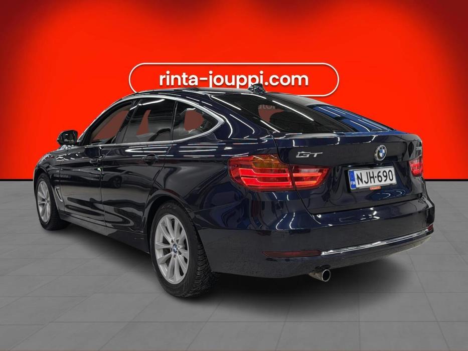 BMW 320 Gran Turismo 2013