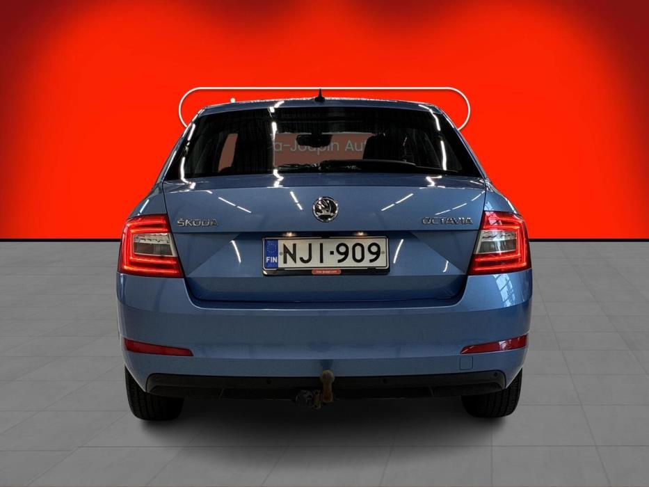 SKODA Octavia 2014