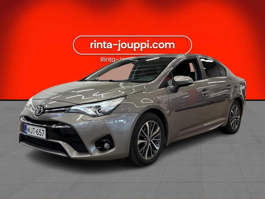 TOYOTA Avensis 2015