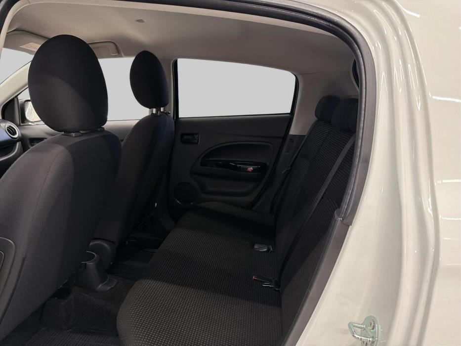 MITSUBISHI Space Star 2016