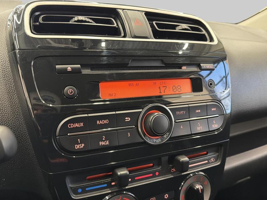 MITSUBISHI Space Star 2016