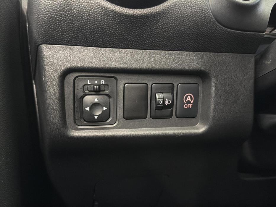 MITSUBISHI Space Star 2016