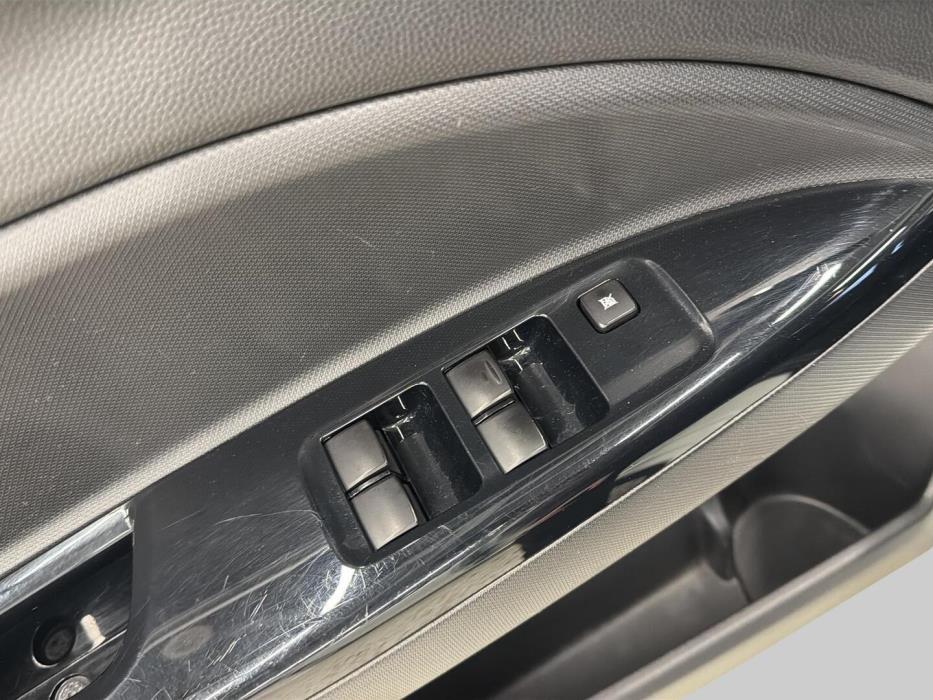 MITSUBISHI Space Star 2016