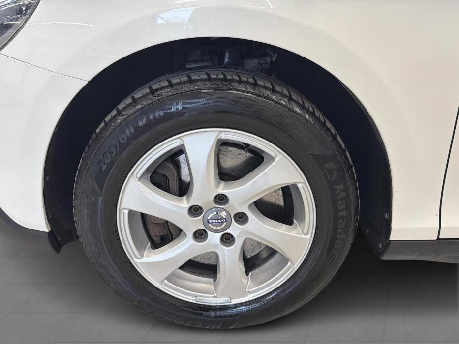 VOLVO V40 Cross Country 2016