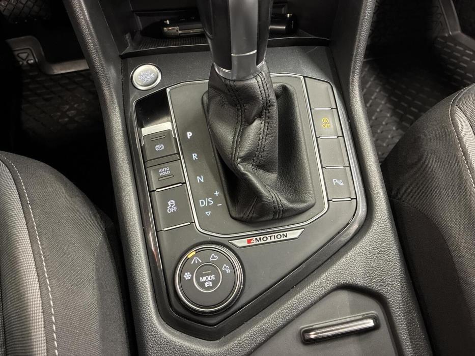 VOLKSWAGEN Tiguan 2017