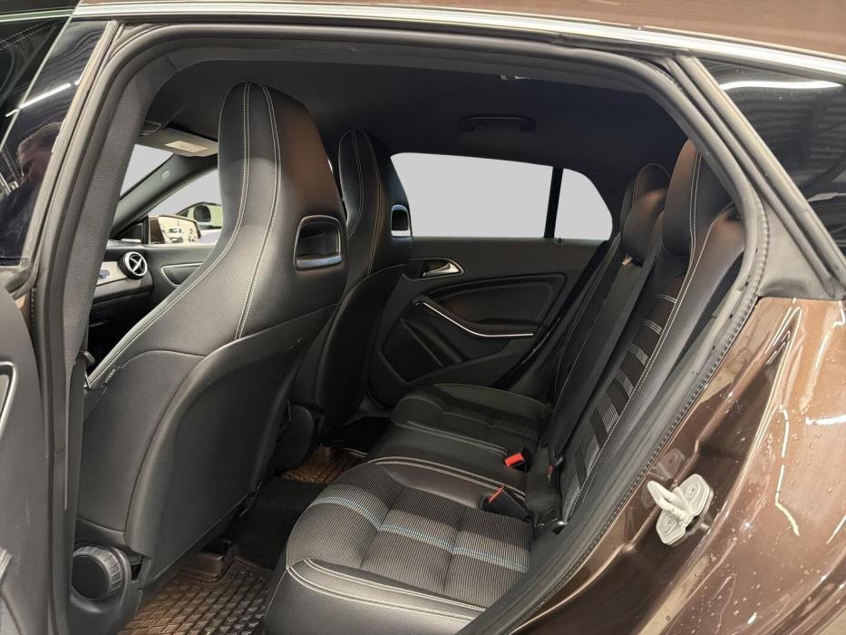 MERCEDES-BENZ CLA 2016