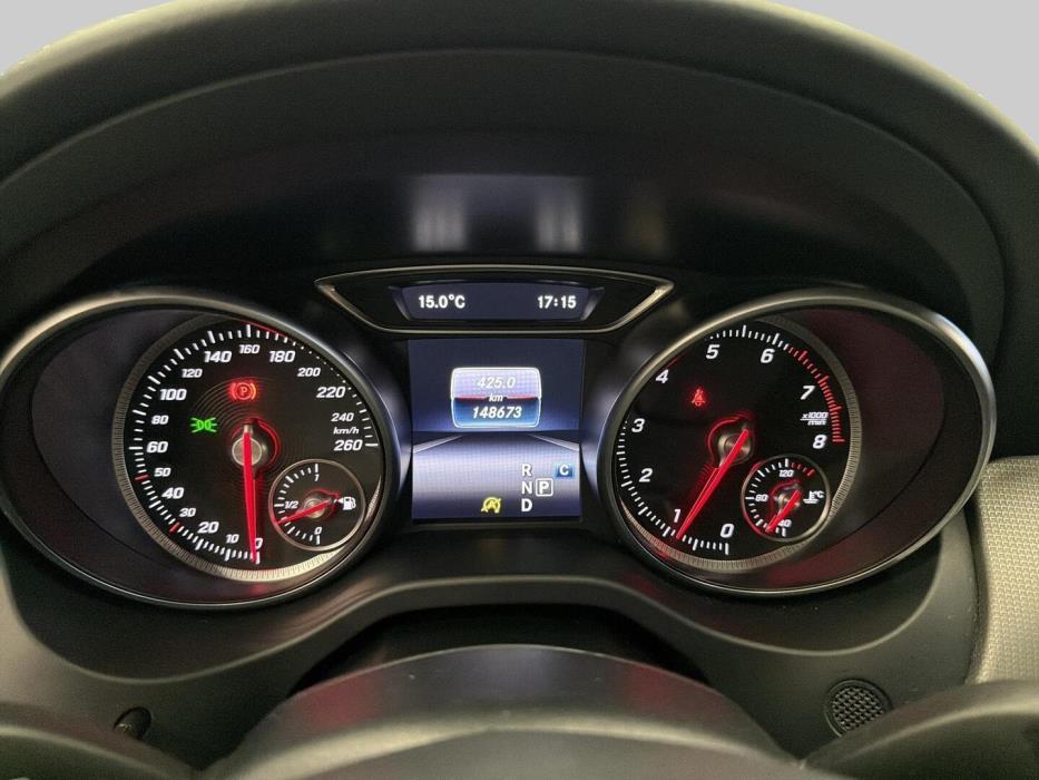 MERCEDES-BENZ CLA 2016