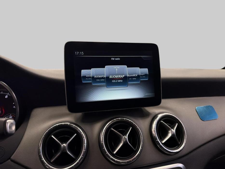 MERCEDES-BENZ CLA 2016