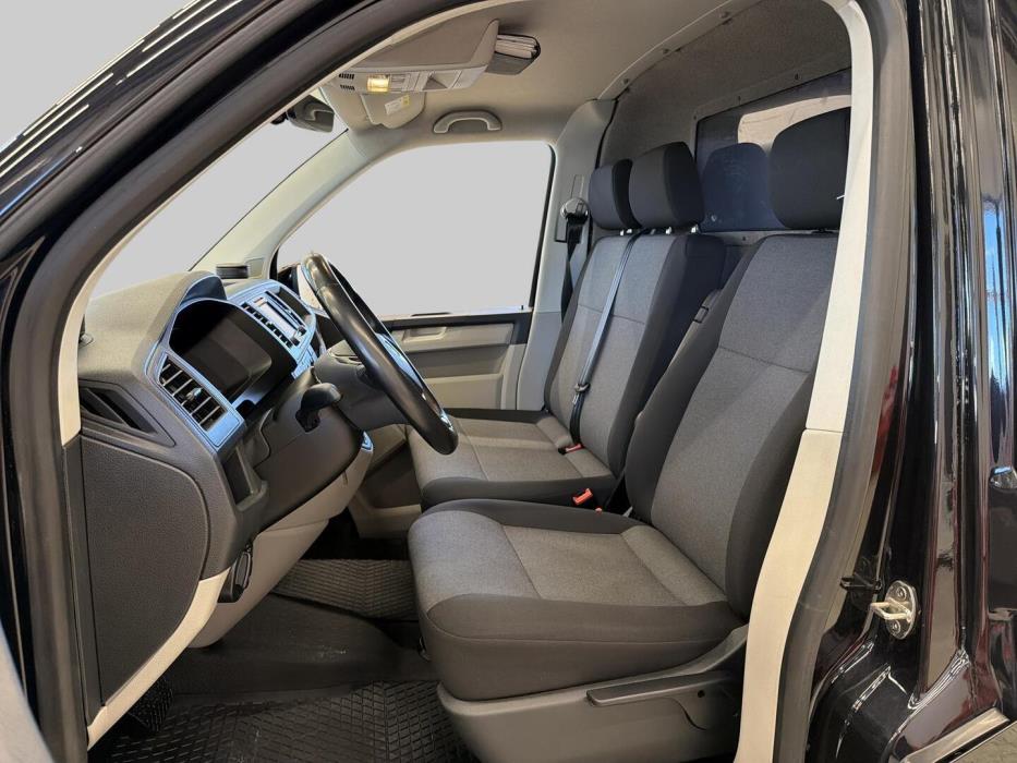 VOLKSWAGEN Transporter 2019