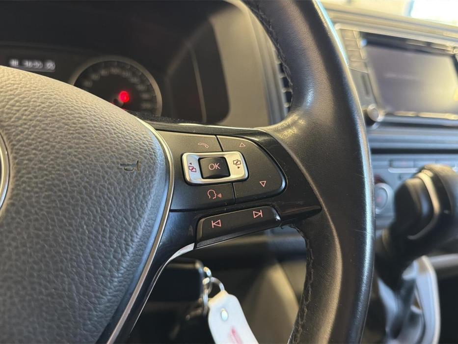 VOLKSWAGEN Transporter 2019