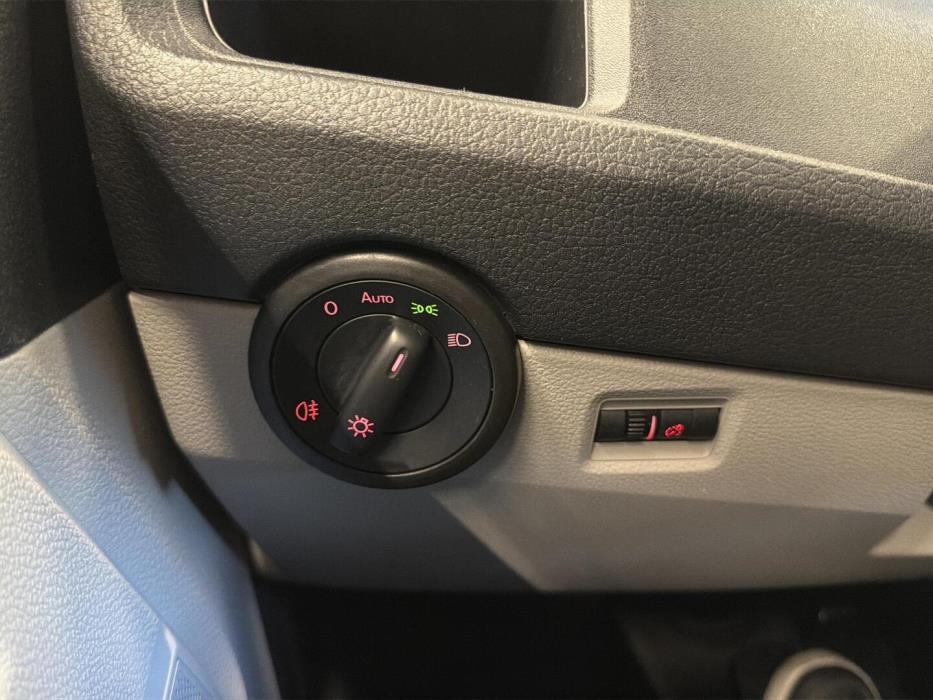 VOLKSWAGEN Transporter 2019