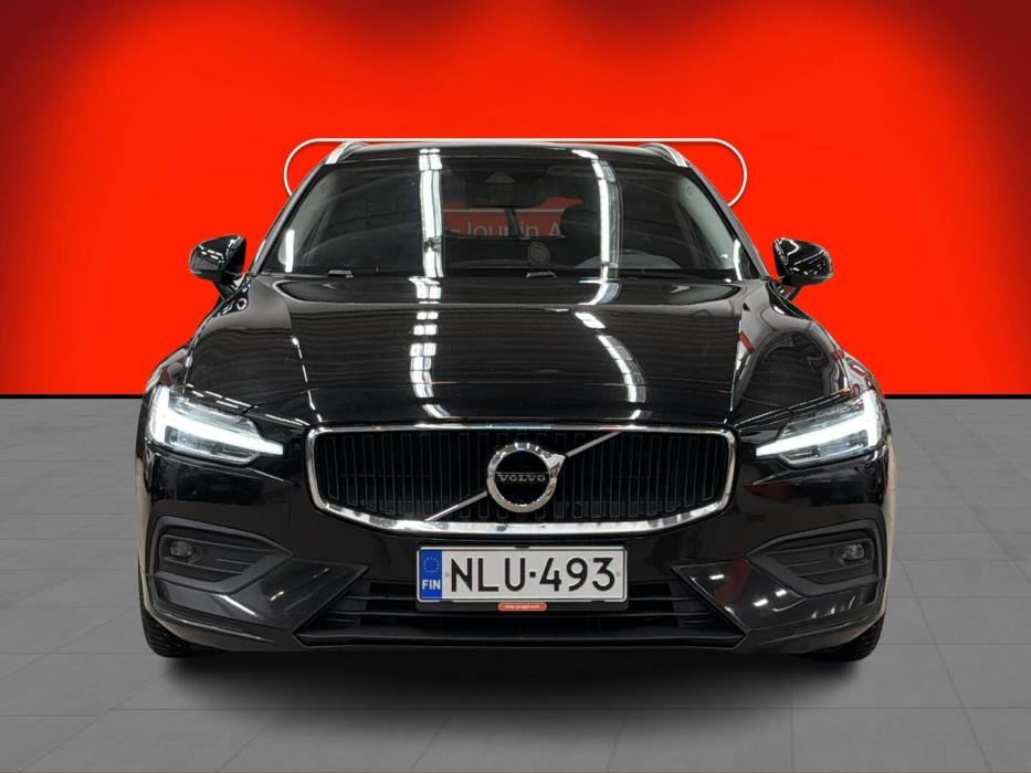 VOLVO V60 2020