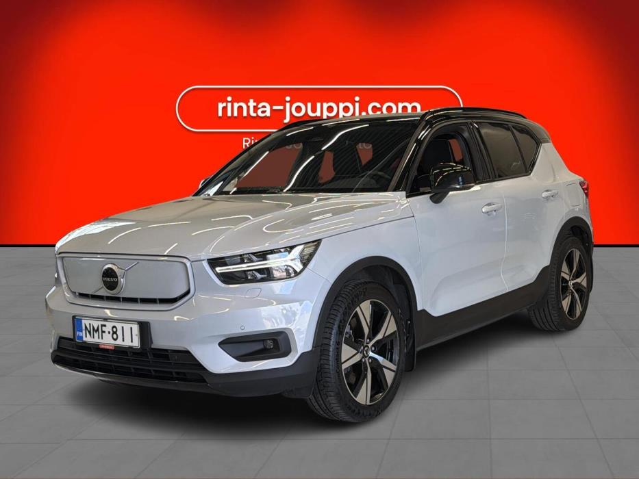 VOLVO XC40 2021