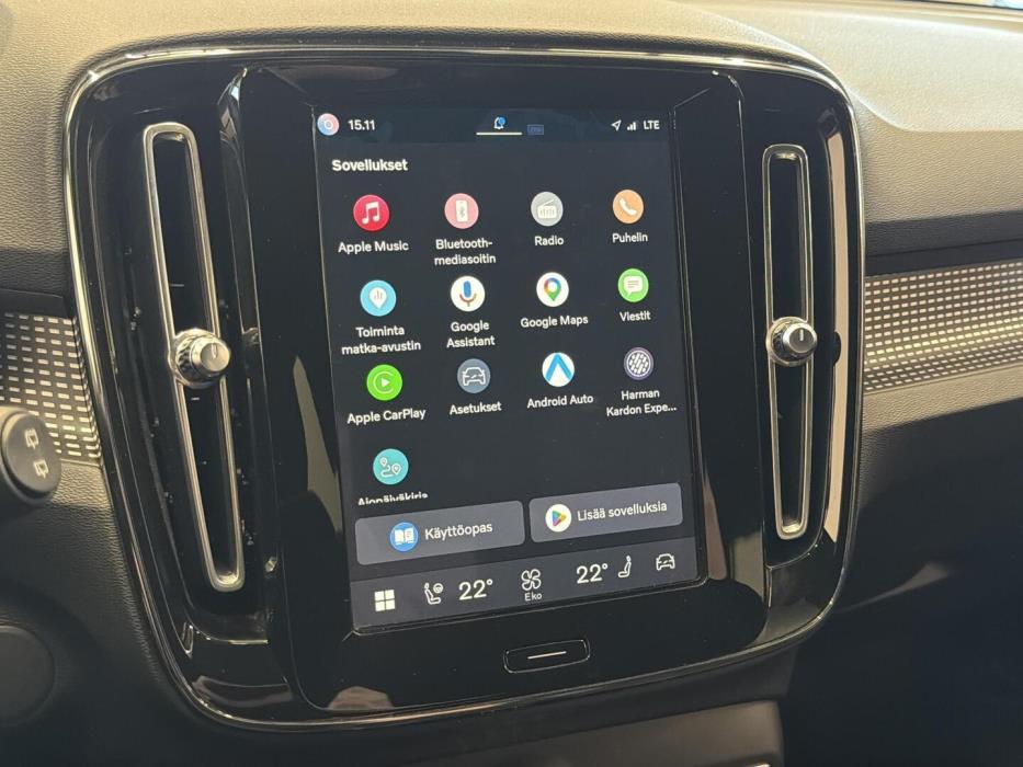 VOLVO XC40 2021