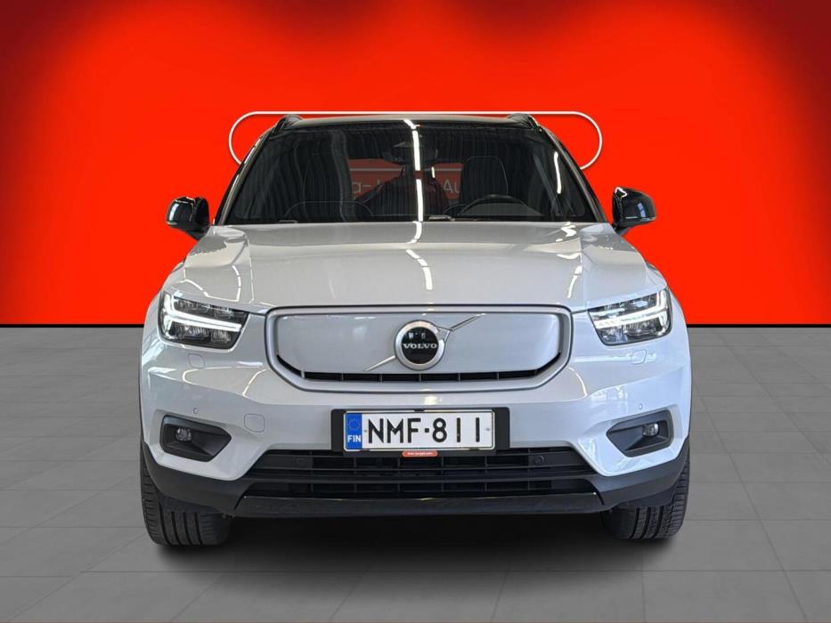 VOLVO XC40 2021