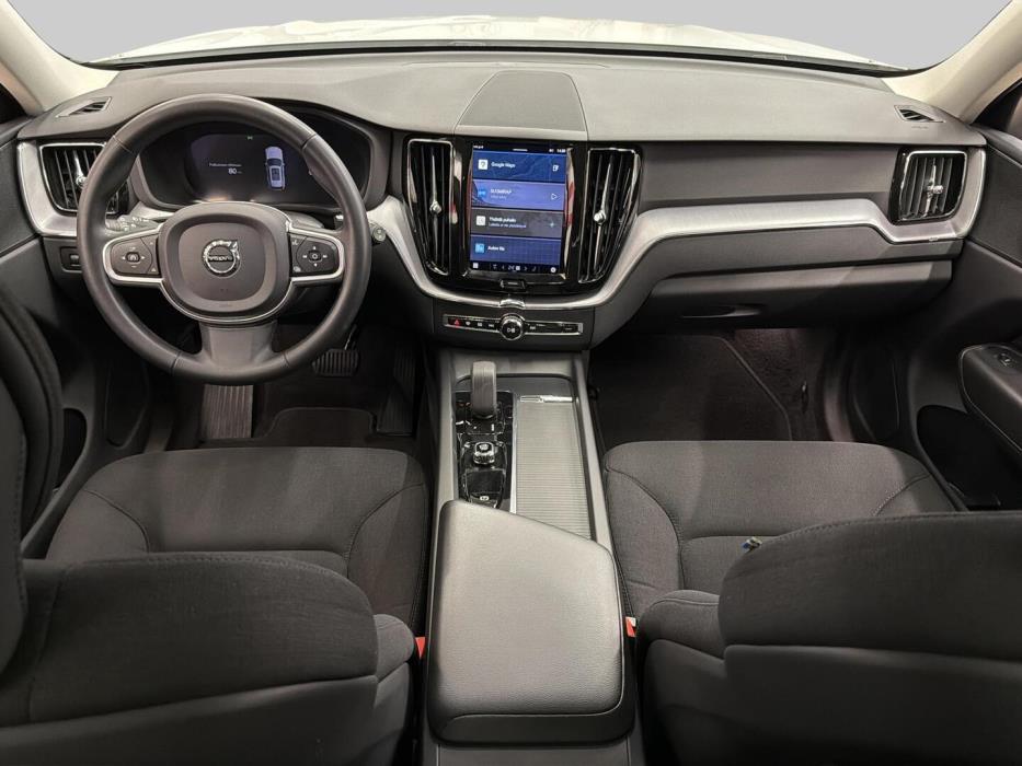 VOLVO XC60 2022