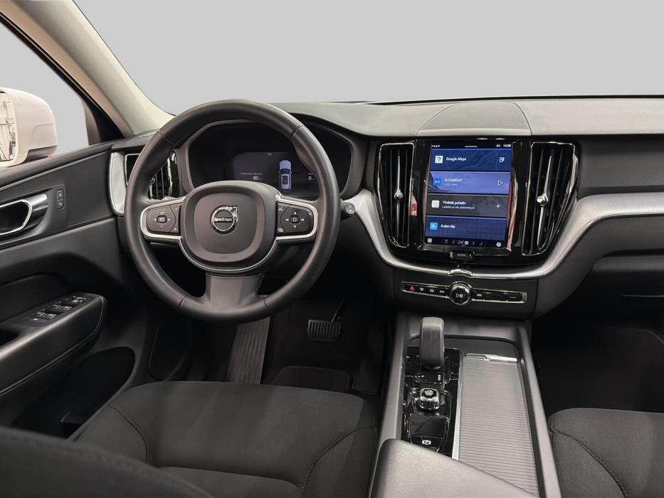 VOLVO XC60 2022